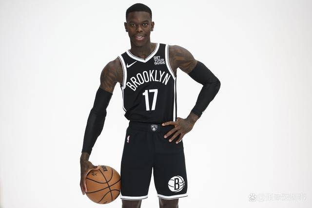 “通过乒乓球更好地了解中国”——美国青年参观乒博馆