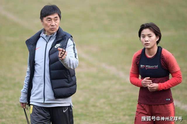 文班亚马30+11马刺大胜步行者 开拓者大胜魔术